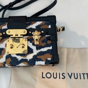 Louis Vuitton Black, Gold Bag